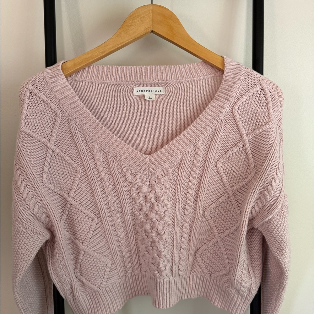 Aeropstale v-neck sweater